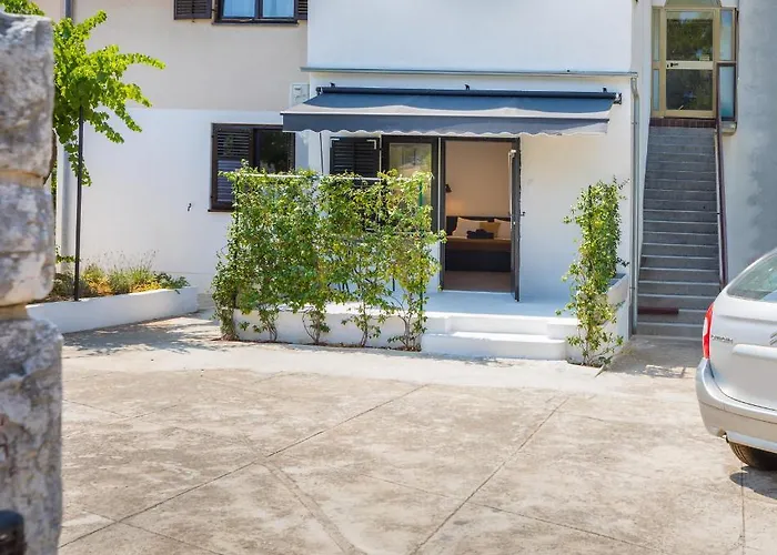 3 Minutes From The Beach: Lovely Апартаменты